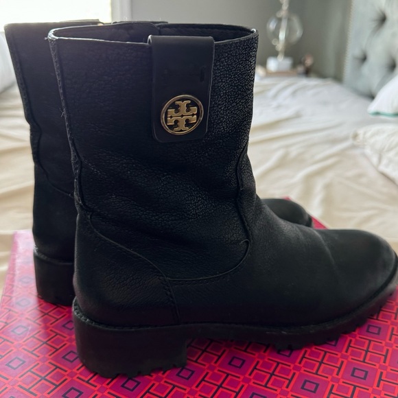 Tory Burch Oakridge Bootie - Picture 4 of 7